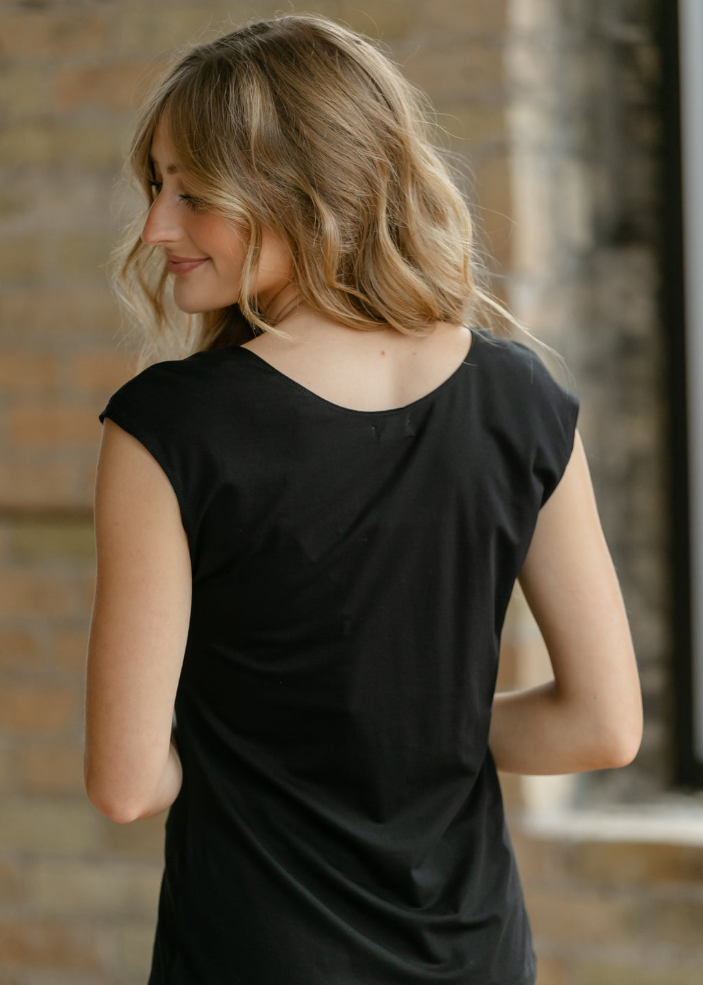 Classic Black Cap Sleeve Tank | Tracy Unique Place