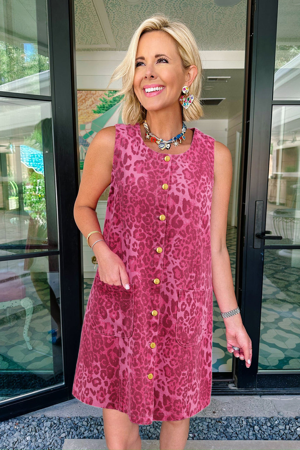 Phoebe Shift Sleeveless Dress | Tracy's Unique Place